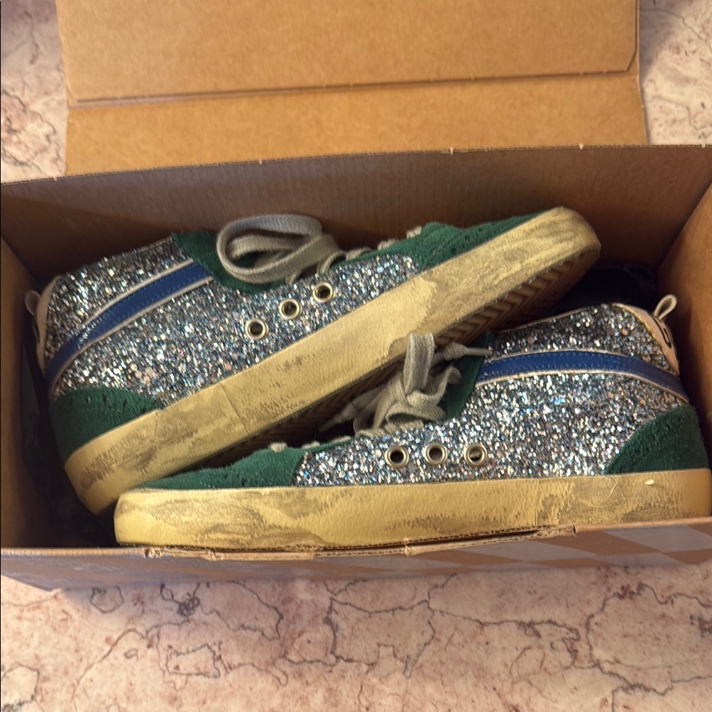 Kids Glitter Sneakers With Green And Gold Accents